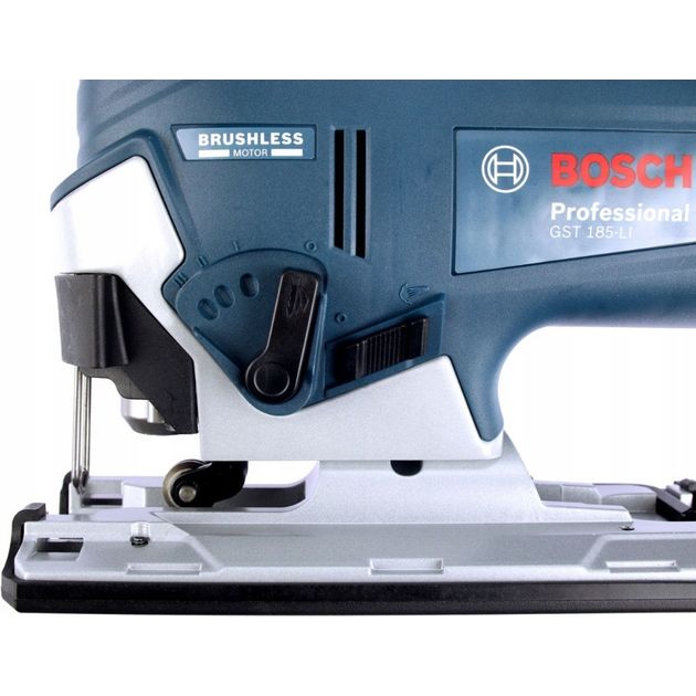 Bosch Лобзик GST 185-LI, акумуляторний 18В, хід 26мм, 0-3500 об/хв, 2.4 кг, без АКБ та ЗП, фото , зображення 10 | SNABZHENIE.com.ua Bosch Лобзик GST 185-LI, акумуляторний 18В, хід 26мм, 0-3500 об/хв, 2.4 кг, без АКБ та ЗП, фото , зображення 10 | SNABZHENIE.com.ua