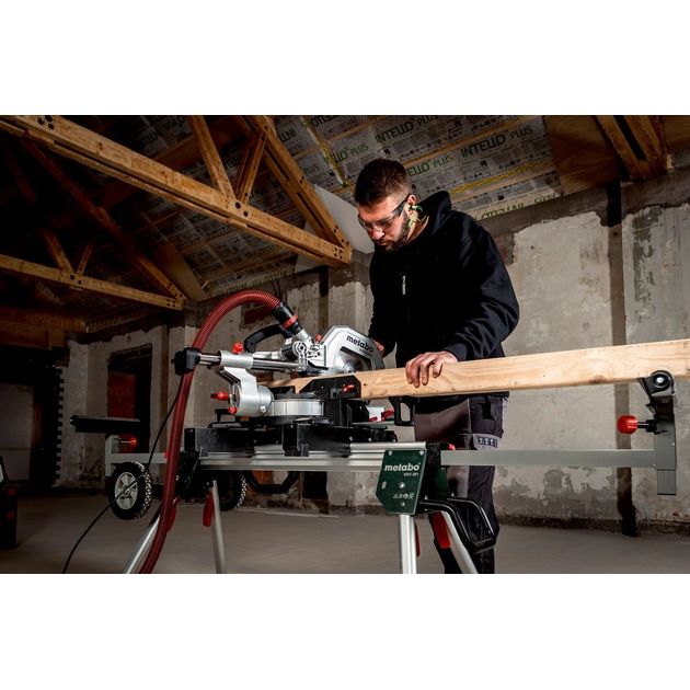 Metabo Пила торцювальна KGS 216 M з протяжкою, 1200Вт, диск 215мм, пропил 70/40мм, 13/4кг, фото , изображение 5 | SNABZHENIE.com.ua Metabo Пила торцювальна KGS 216 M з протяжкою, 1200Вт, диск 215мм, пропил 70/40мм, 13/4кг, фото , изображение 5 | SNABZHENIE.com.ua