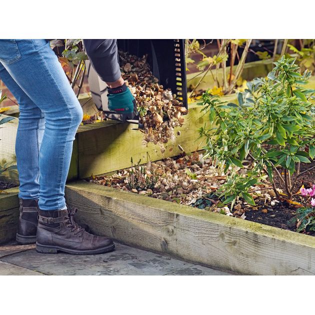 Bosch Подрібнювач садовий AXT 25 TC 2500Вт 40 об/хв 45мм 53 л. 30.5кг ріжуча система Turbine-Cut низькошумний, фото , зображення 3 | SNABZHENIE.com.ua Bosch Подрібнювач садовий AXT 25 TC 2500Вт 40 об/хв 45мм 53 л. 30.5кг ріжуча система Turbine-Cut низькошумний, фото , зображення 3 | SNABZHENIE.com.ua