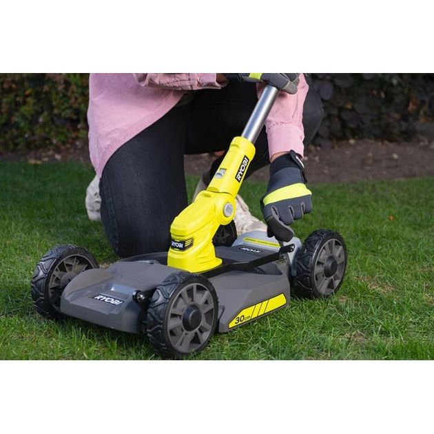 Ryobi Тример-газонокосарка акумуляторний ONE+ RY18LMC30A-0 18В 30см висота 38-75мм EasyEdge телескоп.штанга 6.4кг без АКБ та ЗП, фото , изображение 4 | SNABZHENIE.com.ua Ryobi Тример-газонокосарка акумуляторний ONE+ RY18LMC30A-0 18В 30см висота 38-75мм EasyEdge телескоп.штанга 6.4кг без АКБ та ЗП, фото , изображение 4 | SNABZHENIE.com.ua
