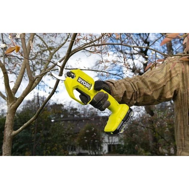 Ryobi Акумулятор ONE+ RB1820C 18В 2А·год 0.4кг (unpacked), фото , зображення 4 | SNABZHENIE.com.ua Ryobi Акумулятор ONE+ RB1820C 18В 2А·год 0.4кг (unpacked), фото , зображення 4 | SNABZHENIE.com.ua