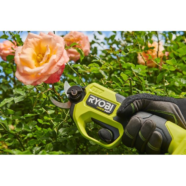 Ryobi Секатор акумуляторний ONE+ HP RY18SCXA-120T 18В акб 1х2А·год ЗП d різа 28мм 0.83кг кейс, фото , изображение 9 | SNABZHENIE.com.ua Ryobi Секатор акумуляторний ONE+ HP RY18SCXA-120T 18В акб 1х2А·год ЗП d різа 28мм 0.83кг кейс, фото , изображение 9 | SNABZHENIE.com.ua