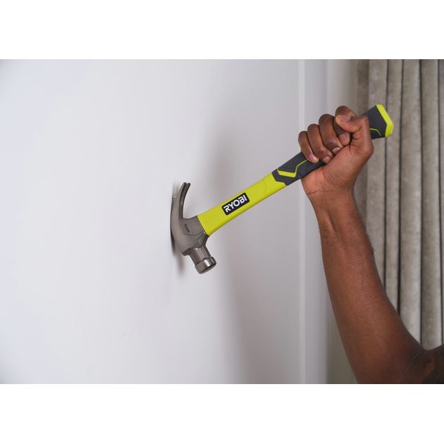 Ryobi Молоток столярний RHHCC560 560г магнітний утримувач руків'я скловолокно, фото , изображение 3 | SNABZHENIE.com.ua Ryobi Молоток столярний RHHCC560 560г магнітний утримувач руків'я скловолокно, фото , изображение 3 | SNABZHENIE.com.ua