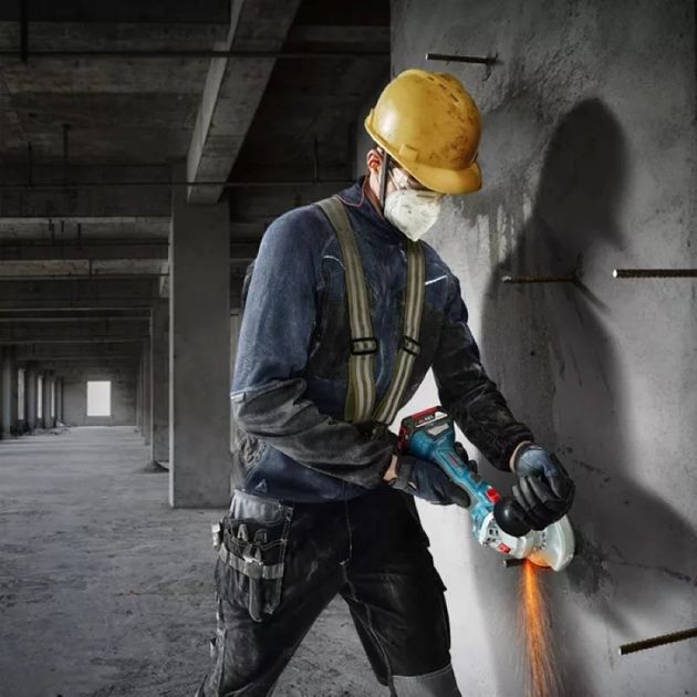 Bosch Набір із двох акумуляторних інструментів 18В перфоратор GBH 180-LI шліфмашина кутова GWS 180-LI акб 2х4А·год сумка, фото , изображение 6 | SNABZHENIE.com.ua Bosch Набір із двох акумуляторних інструментів 18В перфоратор GBH 180-LI шліфмашина кутова GWS 180-LI акб 2х4А·год сумка, фото , изображение 6 | SNABZHENIE.com.ua