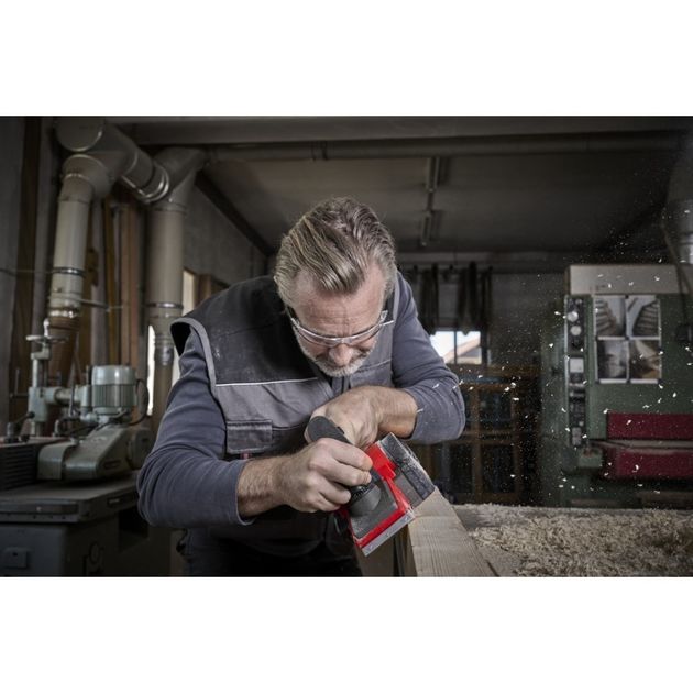 Einhell Рубанок акумуляторний Einhell TP-PL 18/3 Li BL - Solo PXC 18В 82мм до 2мм 2.63кг без АКБ та ЗП, фото , изображение 5 | SNABZHENIE.com.ua Einhell Рубанок акумуляторний Einhell TP-PL 18/3 Li BL - Solo PXC 18В 82мм до 2мм 2.63кг без АКБ та ЗП, фото , изображение 5 | SNABZHENIE.com.ua