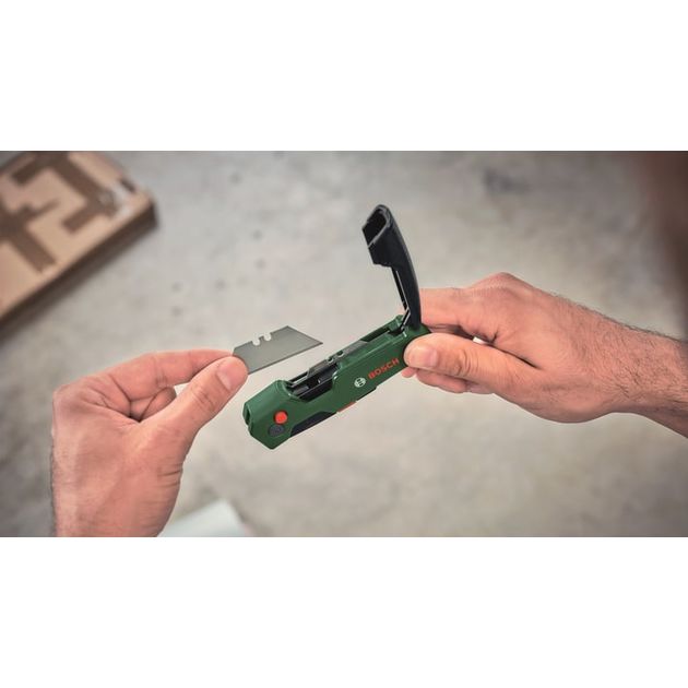 Bosch Ніж, трапецієподібне лезо, корпус двокомпонентний, 175x40x25мм, фото , зображення 5 | SNABZHENIE.com.ua Bosch Ніж, трапецієподібне лезо, корпус двокомпонентний, 175x40x25мм, фото , зображення 5 | SNABZHENIE.com.ua