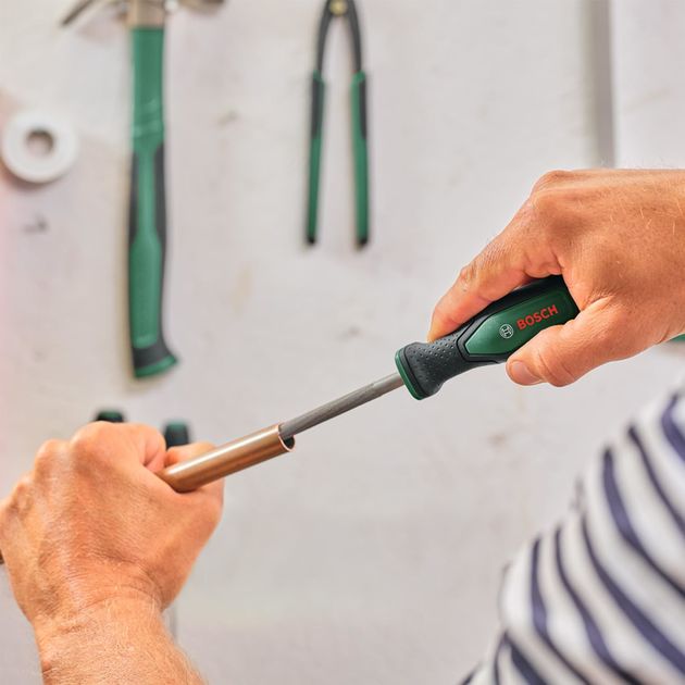 Bosch Напилок по металу, набір 5шт, фото , зображення 4 | SNABZHENIE.com.ua Bosch Напилок по металу, набір 5шт, фото , зображення 4 | SNABZHENIE.com.ua