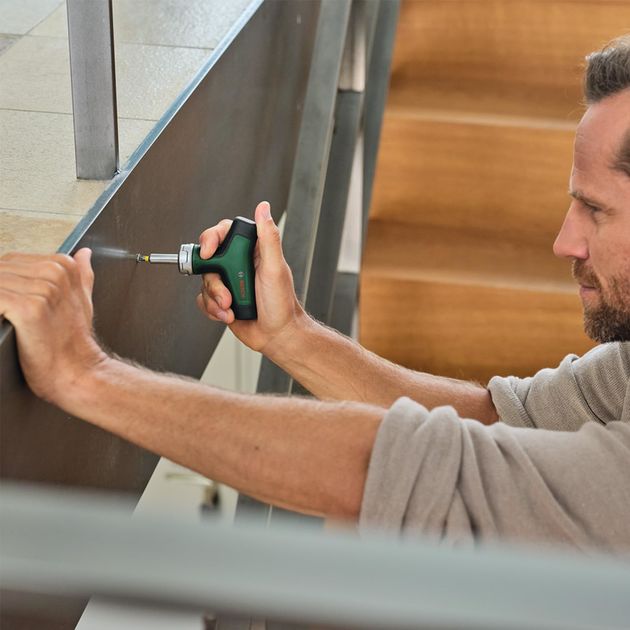 Bosch Викрутка з тріскачкою, т-подлібне руків'я, 109мм, сталь CrV, фото , зображення 5 | SNABZHENIE.com.ua Bosch Викрутка з тріскачкою, т-подлібне руків'я, 109мм, сталь CrV, фото , зображення 5 | SNABZHENIE.com.ua