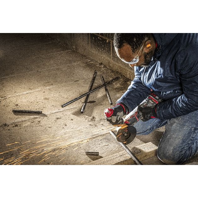 Skil Шліфмашина кутова акумуляторна 3930 CB XP 125мм 20В 1х2.5А-год 8500об-хв VRS+ плав. пуск 1.88кг, фото , изображение 5 | SNABZHENIE.com.ua Skil Шліфмашина кутова акумуляторна 3930 CB XP 125мм 20В 1х2.5А-год 8500об-хв VRS+ плав. пуск 1.88кг, фото , изображение 5 | SNABZHENIE.com.ua