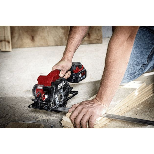 Skil Пила дискова акумуляторна 3540 CA Compact 20В 1х2.5А-год 120мм 1.8кг, фото , изображение 4 | SNABZHENIE.com.ua Skil Пила дискова акумуляторна 3540 CA Compact 20В 1х2.5А-год 120мм 1.8кг, фото , изображение 4 | SNABZHENIE.com.ua