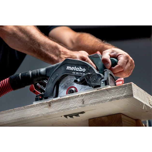 Metabo Пила дискова акумуляторна KS 18 LTX 57, 165мм, 2.8кг, без АКБ та ЗП, фото , изображение 4 | SNABZHENIE.com.ua Metabo Пила дискова акумуляторна KS 18 LTX 57, 165мм, 2.8кг, без АКБ та ЗП, фото , изображение 4 | SNABZHENIE.com.ua