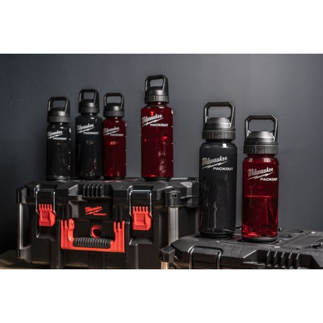 Бутылка для воды PACKOUT MILWAUKEE, 1420 мл, красная, фото , изображение 3 | SNABZHENIE.com.ua Бутылка для воды PACKOUT MILWAUKEE, 1420 мл, красная, фото , изображение 3 | SNABZHENIE.com.ua