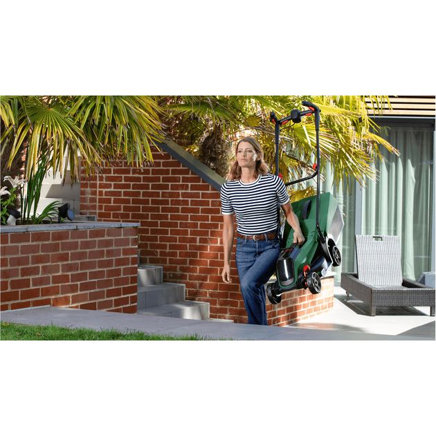 Bosch Газонокосарка акумуляторна CityMower 18V-32-300 18В 32см 31л 30-60мм 8.8кг без АКБ і ЗП, фото , зображення 6 | SNABZHENIE.com.ua Bosch Газонокосарка акумуляторна CityMower 18V-32-300 18В 32см 31л 30-60мм 8.8кг без АКБ і ЗП, фото , зображення 6 | SNABZHENIE.com.ua