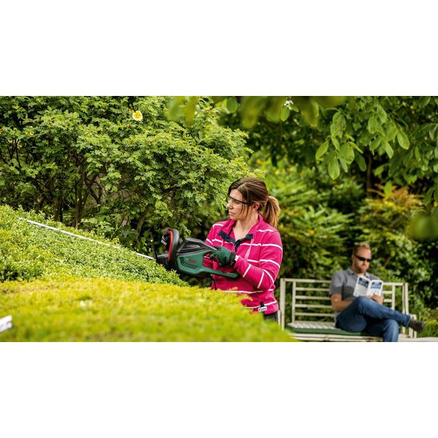 Bosch Кущоріз AdvancedHedgeCut 70 500Вт 70см крок різу 34мм 4.1 кг, фото , изображение 6 | SNABZHENIE.com.ua