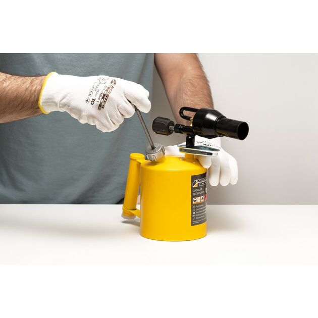 Лампа паяльная бензиновая MASTERTOOL 1.0 л 1100°С 32 мм 1200 г/час 0.25 МПа 44-5210, фото , изображение 4 | SNABZHENIE.com.ua Лампа паяльная бензиновая MASTERTOOL 1.0 л 1100°С 32 мм 1200 г/час 0.25 МПа 44-5210, фото , изображение 4 | SNABZHENIE.com.ua