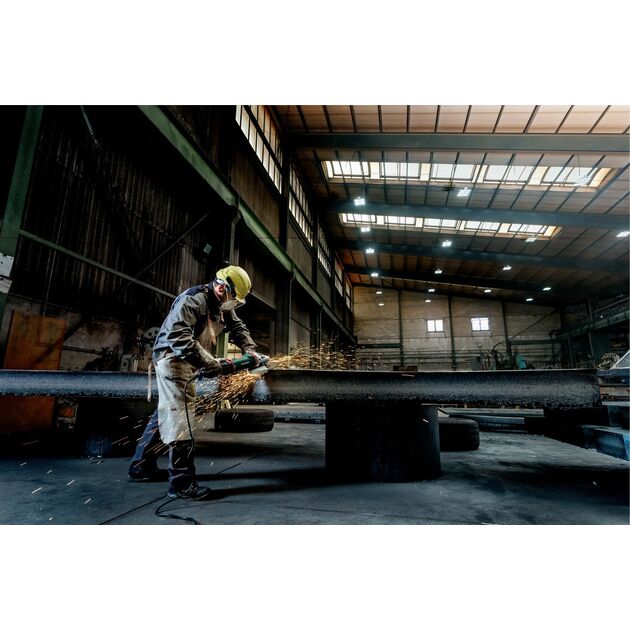 Metabo угловая W 26-230 MVT, 2600Вт, 230мм, антивибрационная система, фото , изображение 4 | SNABZHENIE.com.ua Metabo угловая W 26-230 MVT, 2600Вт, 230мм, антивибрационная система, фото , изображение 4 | SNABZHENIE.com.ua