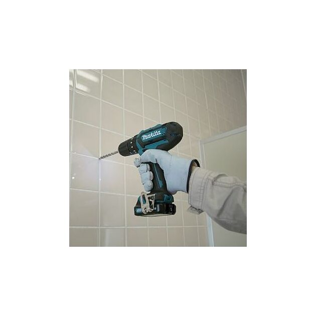 Makita HP331DSME, фото , изображение 3 | SNABZHENIE.com.ua