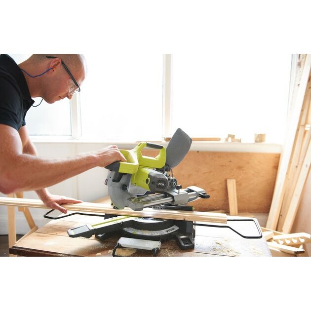 Ryobi Пила торцювальна Ryobi EMS216L з протяжкою, 1500Вт, 216мм, лазер, 13кг, фото , изображение 8 | SNABZHENIE.com.ua Ryobi Пила торцювальна Ryobi EMS216L з протяжкою, 1500Вт, 216мм, лазер, 13кг, фото , изображение 8 | SNABZHENIE.com.ua