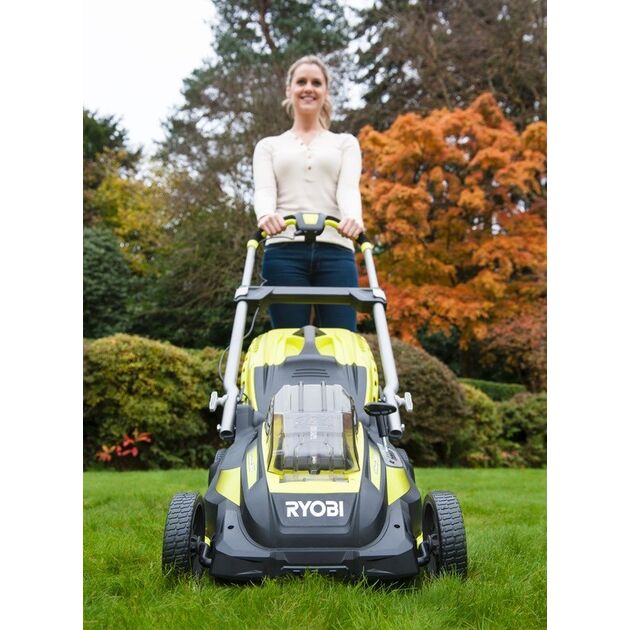 Ryobi Газонокосарка акумуляторна RLM36X41H-40 MAX POWER 36В акб 1х4Aч 40см 50л 20-70мм EasyEdge мульчування до 600 м.кв 18.5кг, фото , зображення 8 | SNABZHENIE.com.ua Ryobi Газонокосарка акумуляторна RLM36X41H-40 MAX POWER 36В акб 1х4Aч 40см 50л 20-70мм EasyEdge мульчування до 600 м.кв 18.5кг, фото , зображення 8 | SNABZHENIE.com.ua