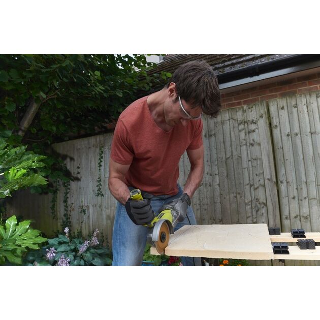Ryobi Шліфувальна машина кутова RAG1010-125SF, 1010Вт, 125 мм, М14, сумка, фото , изображение 3 | SNABZHENIE.com.ua Ryobi Шліфувальна машина кутова RAG1010-125SF, 1010Вт, 125 мм, М14, сумка, фото , изображение 3 | SNABZHENIE.com.ua