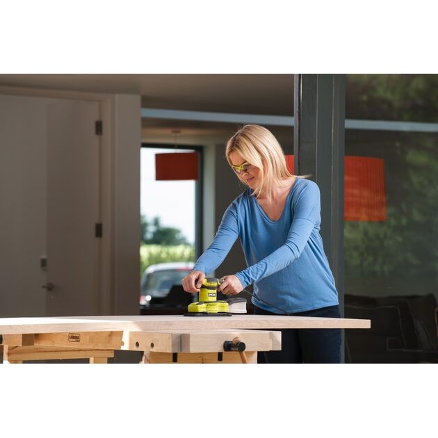 Ryobi Шліфмашина вібраційна RSS280-S, 280Вт 1/3 '', 7000-12000 дв / хв, сумка для зберігання, 1.7кг, фото , зображення 3 | SNABZHENIE.com.ua Ryobi Шліфмашина вібраційна RSS280-S, 280Вт 1/3 '', 7000-12000 дв / хв, сумка для зберігання, 1.7кг, фото , зображення 3 | SNABZHENIE.com.ua