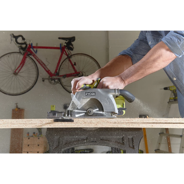 Ryobi Пила дискова ONE+ R18CS-0 18В 165мм, 0-4700 об/хв (без АКБ і ЗП), фото , зображення 7 | SNABZHENIE.com.ua Ryobi Пила дискова ONE+ R18CS-0 18В 165мм, 0-4700 об/хв (без АКБ і ЗП), фото , зображення 7 | SNABZHENIE.com.ua