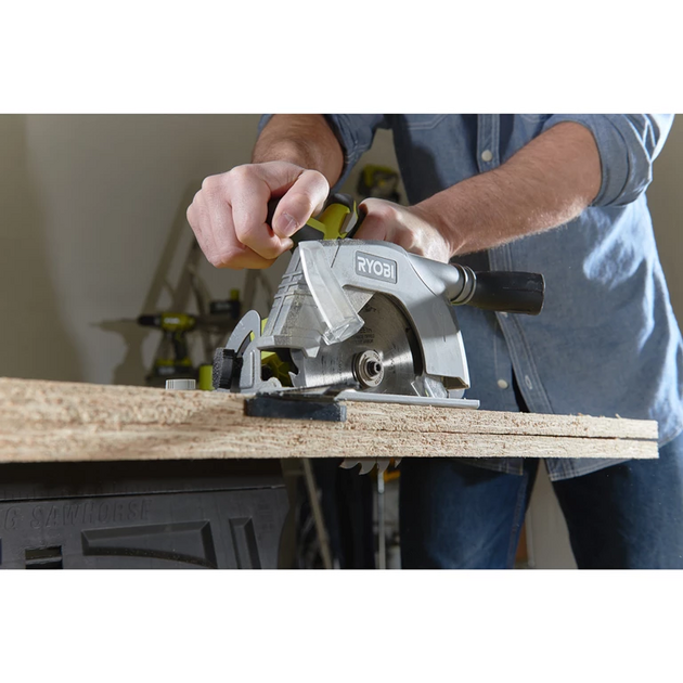 Ryobi Пила дискова ONE+ R18CS-0 18В 165мм, 0-4700 об/хв (без АКБ і ЗП), фото , зображення 6 | SNABZHENIE.com.ua Ryobi Пила дискова ONE+ R18CS-0 18В 165мм, 0-4700 об/хв (без АКБ і ЗП), фото , зображення 6 | SNABZHENIE.com.ua