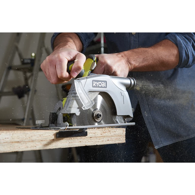 Ryobi Пила дискова ONE+ R18CS-0 18В 165мм, 0-4700 об/хв (без АКБ і ЗП), фото , зображення 3 | SNABZHENIE.com.ua Ryobi Пила дискова ONE+ R18CS-0 18В 165мм, 0-4700 об/хв (без АКБ і ЗП), фото , зображення 3 | SNABZHENIE.com.ua