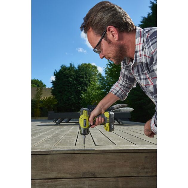 Ryobi Акумулятор ONE+ RB18L20 18В 2.0 А/год Lithium+, фото , зображення 4 | SNABZHENIE.com.ua Ryobi Акумулятор ONE+ RB18L20 18В 2.0 А/год Lithium+, фото , зображення 4 | SNABZHENIE.com.ua