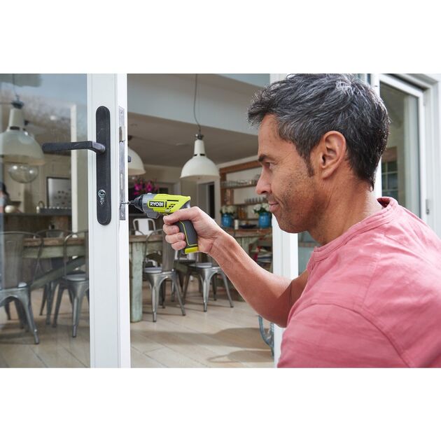 Ryobi Шурупокрут ERGO-A2, 4В, 1.5 Аг, 5Нм, набір біт+2насадки, фото , изображение 10 | SNABZHENIE.com.ua