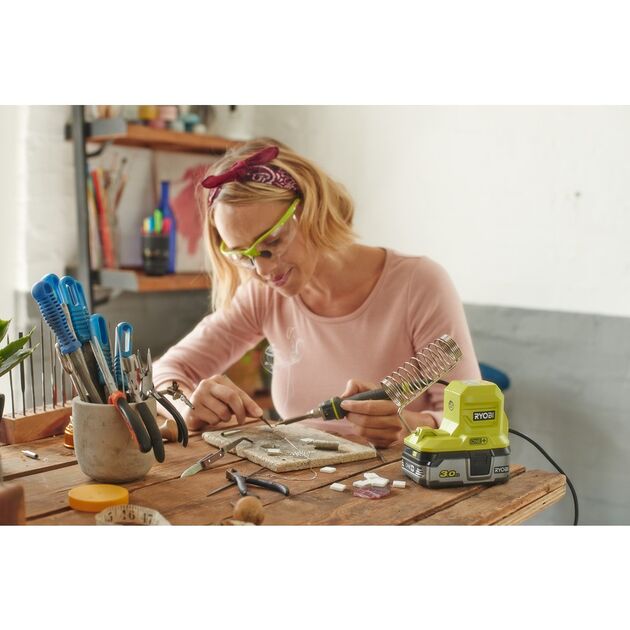 Ryobi Паяльник ONE+ R18SOI-0 18В, 480° (без АКБ та ЗП), фото , изображение 5 | SNABZHENIE.com.ua Ryobi Паяльник ONE+ R18SOI-0 18В, 480° (без АКБ та ЗП), фото , изображение 5 | SNABZHENIE.com.ua