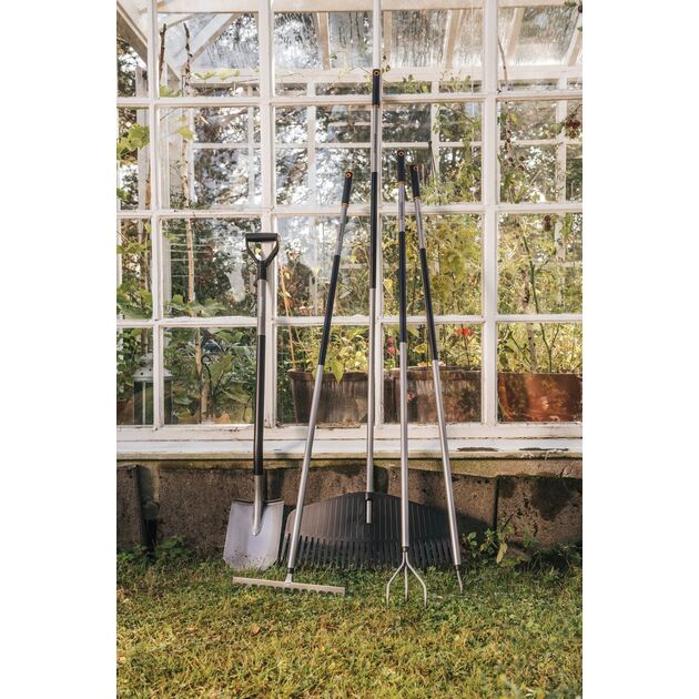 Fiskars Лопата садова штикова Ergonomic, фото , изображение 8 | SNABZHENIE.com.ua Fiskars Лопата садова штикова Ergonomic, фото , изображение 8 | SNABZHENIE.com.ua