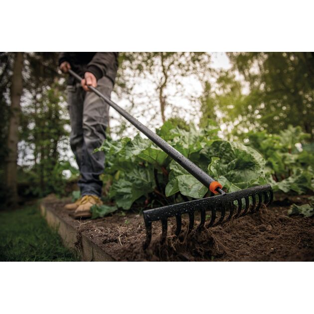 Fiskars Граблі Solid для ґрунту, 154см, 670г, фото , зображення 3 | SNABZHENIE.com.ua Fiskars Граблі Solid для ґрунту, 154см, 670г, фото , зображення 3 | SNABZHENIE.com.ua