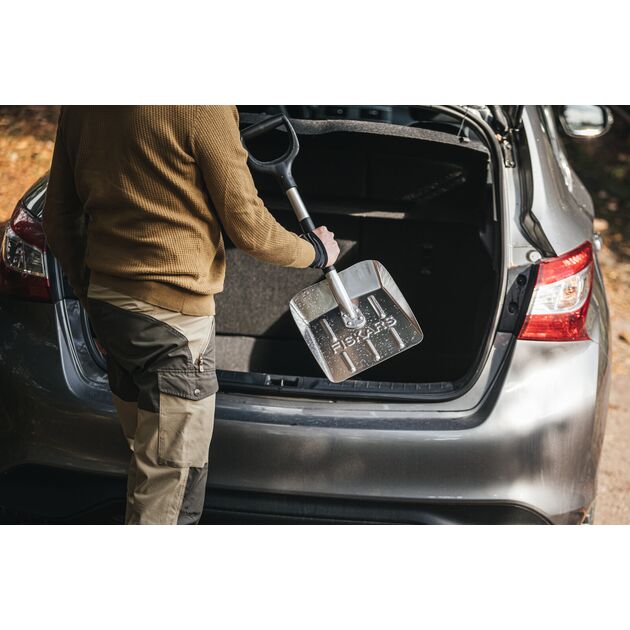 Fiskars Лопата для снігу Light 71.5см, 750г, полегшена, алюмінієва (автомобільна), фото , зображення 5 | SNABZHENIE.com.ua Fiskars Лопата для снігу Light 71.5см, 750г, полегшена, алюмінієва (автомобільна), фото , зображення 5 | SNABZHENIE.com.ua