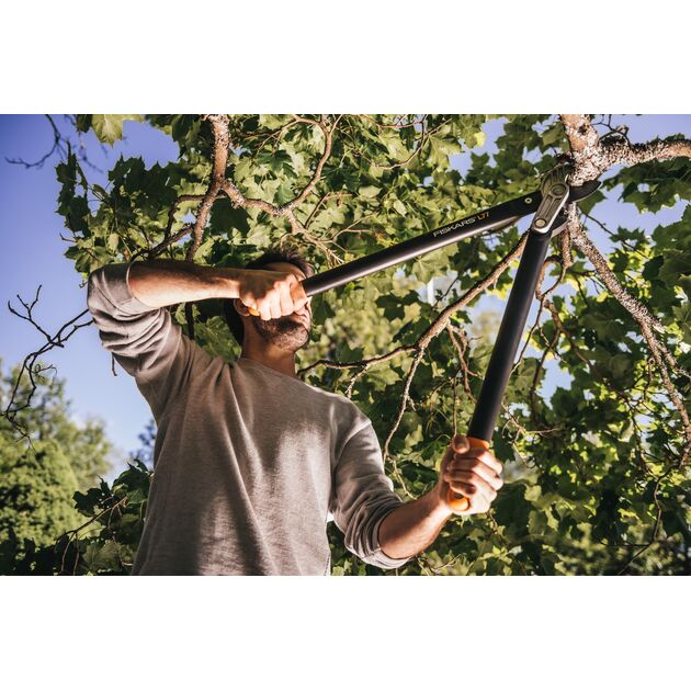 Fiskars Гілкоріз контактний посилений PowerGear L L77, фото , зображення 3 | SNABZHENIE.com.ua Fiskars Гілкоріз контактний посилений PowerGear L L77, фото , зображення 3 | SNABZHENIE.com.ua