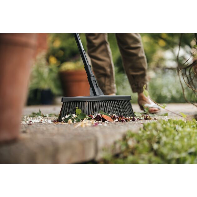 Fiskars Щітка-насадка Solid М, 37,4 см, 390г (для живця 1014913), фото , зображення 3 | SNABZHENIE.com.ua Fiskars Щітка-насадка Solid М, 37,4 см, 390г (для живця 1014913), фото , зображення 3 | SNABZHENIE.com.ua