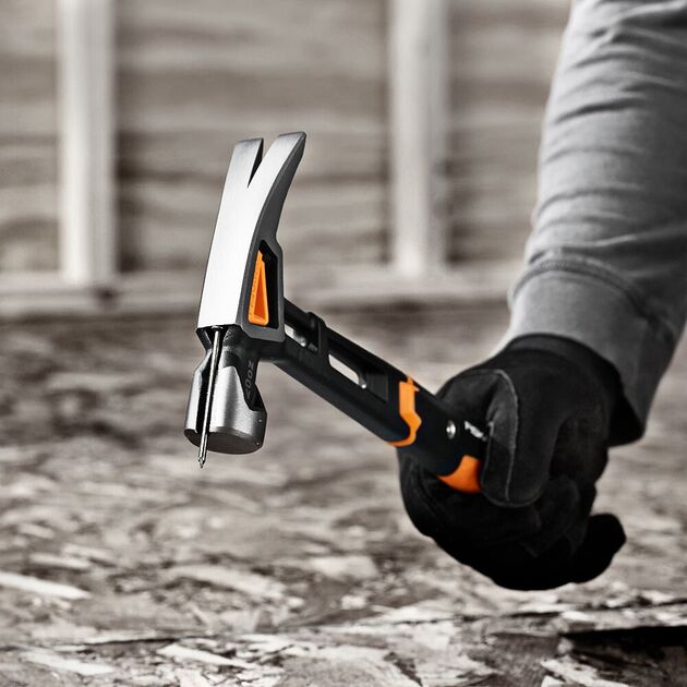 Fiskars Молоток большой IsoCore L, 34 см, 910г, фото , зображення 3 | SNABZHENIE.com.ua Fiskars Молоток большой IsoCore L, 34 см, 910г, фото , зображення 3 | SNABZHENIE.com.ua