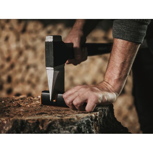 Fiskars Точило для сокир та ножів Xsharp, фото , изображение 6 | SNABZHENIE.com.ua Fiskars Точило для сокир та ножів Xsharp, фото , изображение 6 | SNABZHENIE.com.ua