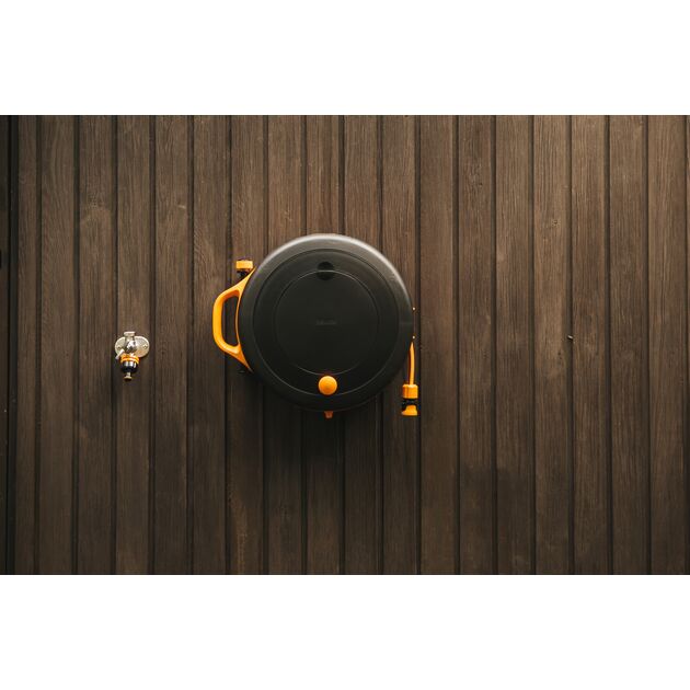 Fiskars Тримач для розпилювача Watering, фото , зображення 6 | SNABZHENIE.com.ua Fiskars Тримач для розпилювача Watering, фото , зображення 6 | SNABZHENIE.com.ua