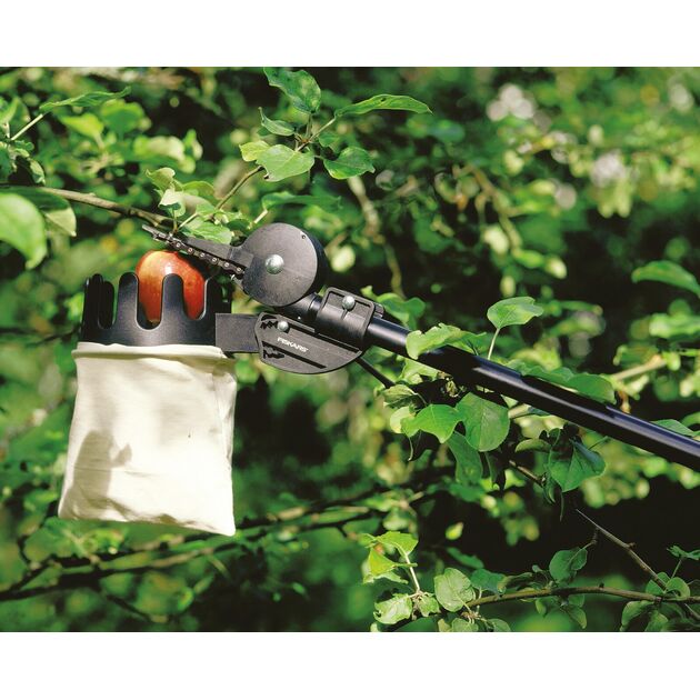 Fiskars Насадка для збору фруктів UP86,UP84,UP82, фото , зображення 3 | SNABZHENIE.com.ua Fiskars Насадка для збору фруктів UP86,UP84,UP82, фото , зображення 3 | SNABZHENIE.com.ua