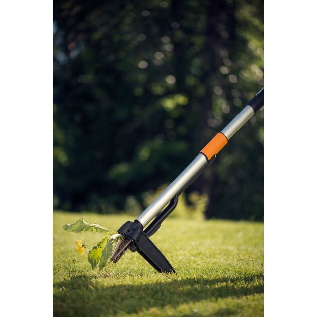 Fiskars Інструмент для видалення бур'янів телескопичний SmartFit, фото , зображення 3 | SNABZHENIE.com.ua Fiskars Інструмент для видалення бур'янів телескопичний SmartFit, фото , зображення 3 | SNABZHENIE.com.ua