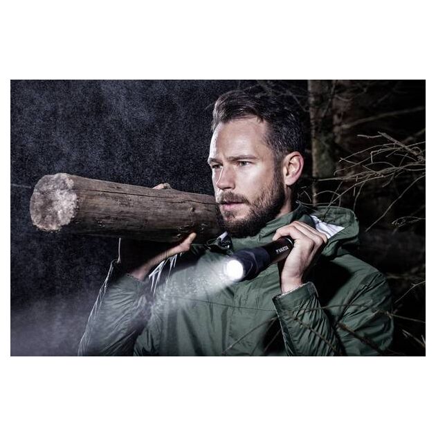 VARTA Indestructible F30 Pro LED 6хАА, фото , изображение 3 | SNABZHENIE.com.ua VARTA Indestructible F30 Pro LED 6хАА, фото , изображение 3 | SNABZHENIE.com.ua