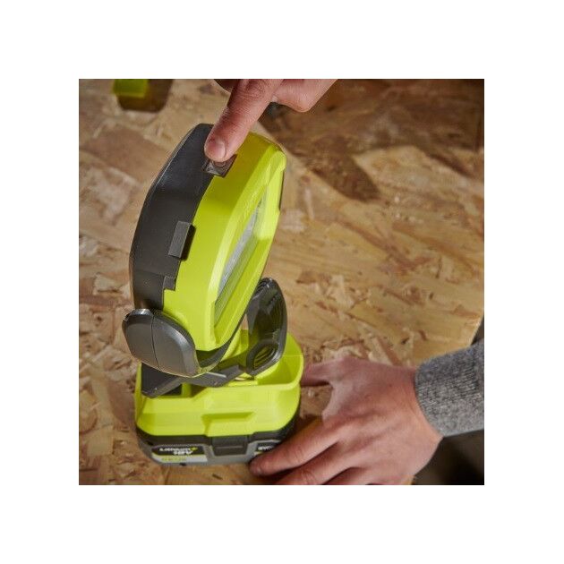 Ryobi Ліхтар RLCL18-0, ONE+ 18В, 1000 лм (без АКБ та ЗУ), фото , изображение 10 | SNABZHENIE.com.ua Ryobi Ліхтар RLCL18-0, ONE+ 18В, 1000 лм (без АКБ та ЗУ), фото , изображение 10 | SNABZHENIE.com.ua