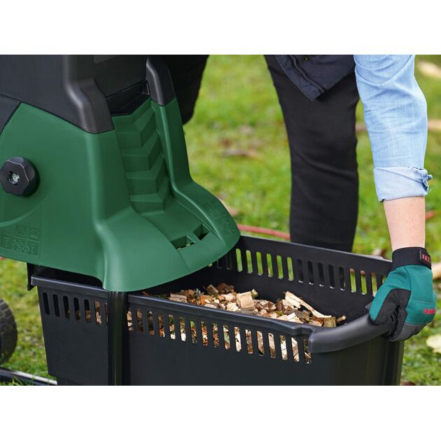 Bosch Подрібнювач садовий AXT22D 2200Вт 40 об/хв 38мм 53 л. 31.3кг ріжуча система Turbine-Cut низькошумний, фото , зображення 5 | SNABZHENIE.com.ua Bosch Подрібнювач садовий AXT22D 2200Вт 40 об/хв 38мм 53 л. 31.3кг ріжуча система Turbine-Cut низькошумний, фото , зображення 5 | SNABZHENIE.com.ua