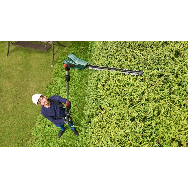 Bosch Кущоріз акумуляторний UniversalHedgePole 18 18В 43см крок різу 16мм 3.6кг без АКБ та ЗП, фото , изображение 3 | SNABZHENIE.com.ua Bosch Кущоріз акумуляторний UniversalHedgePole 18 18В 43см крок різу 16мм 3.6кг без АКБ та ЗП, фото , изображение 3 | SNABZHENIE.com.ua