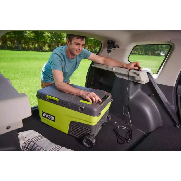 Ryobi Холодильник мобільний акумуляторний RY18CB23A-0, 18В ONE+, робота від 220 або 12В, температура +20…-20, об'єм 23л, фото , изображение 4 | SNABZHENIE.com.ua Ryobi Холодильник мобільний акумуляторний RY18CB23A-0, 18В ONE+, робота від 220 або 12В, температура +20…-20, об'єм 23л, фото , изображение 4 | SNABZHENIE.com.ua