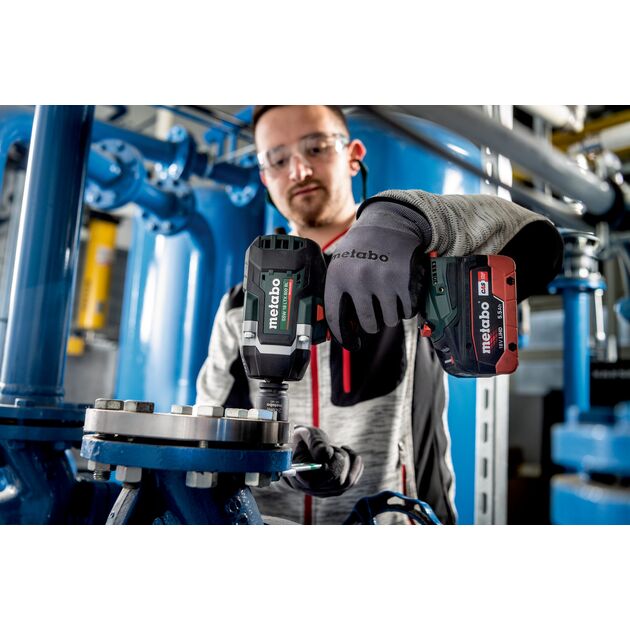 Гайковерт ударний акумуляторний Metabo SSSW 18 LTX 800 BL 18В 0-2575об·хв 1200Нм 1.95кг без АКБ та ЗПГайковерт ударний акумуляторний SSSW 18 LTX 800 BL 18В 0-2575об·хв 1200Нм 1.95кг без АКБ та ЗП, фото , изображение 3 | SNABZHENIE.com.ua