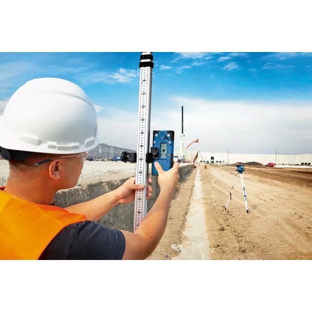 Приймач лазерного сигналу Bosch LR60, 0-300м, ±.5ммПриймач лазерного сигналу LR60, 0-300м, ±.5мм, фото , изображение 8 | SNABZHENIE.com.ua