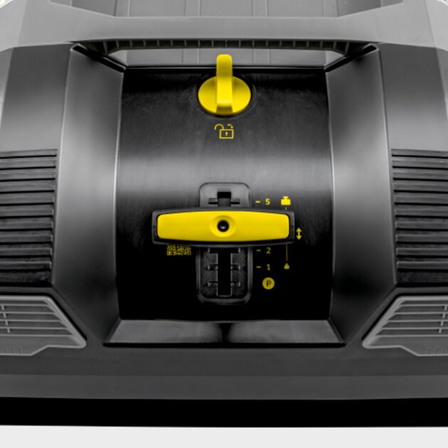 Підмітальна машина професійна Karcher KM 70/20 C 2SB ручна захват 98см контейнер 45л 22кг, фото , изображение 6 | SNABZHENIE.com.ua Підмітальна машина професійна Karcher KM 70/20 C 2SB ручна захват 98см контейнер 45л 22кг, фото , изображение 6 | SNABZHENIE.com.ua