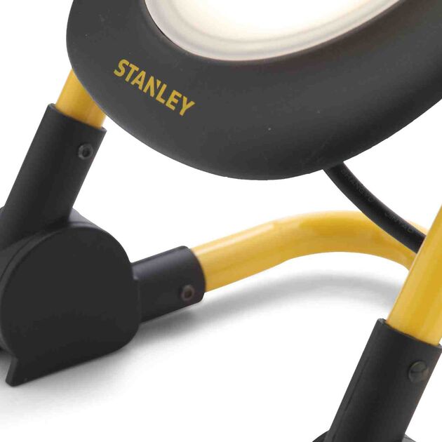 Прожектор светодиодный STANLEY SXLS35527E, фото , изображение 5 | SNABZHENIE.com.ua Прожектор светодиодный STANLEY SXLS35527E, фото , изображение 5 | SNABZHENIE.com.ua